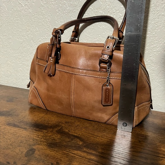 Coach Brown Leather Shoulder Bag - Picture 1 of 16